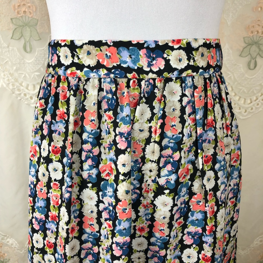J Crew Skirt, Size 10. New With Tag.